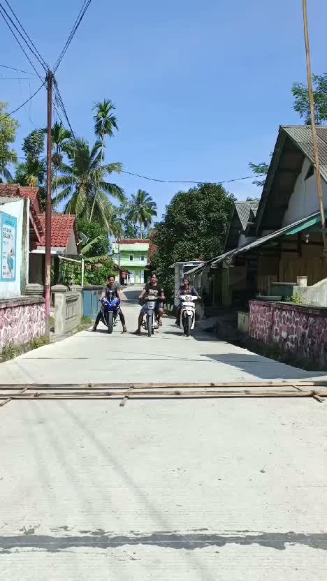 kereta api #videolucu  #lucu  #komedi 