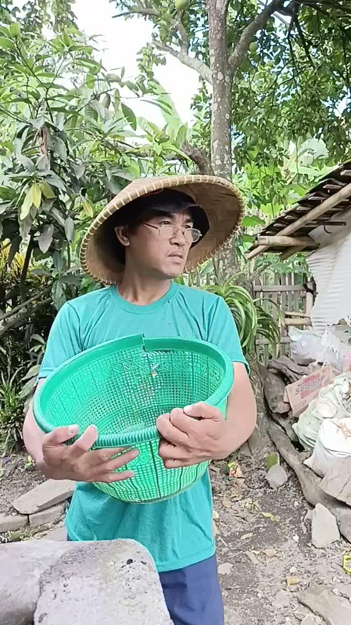 si kabah ngambek 😂
 #komedi  #short  #HOTrctiplus  #RCTIPlus  #fyp 