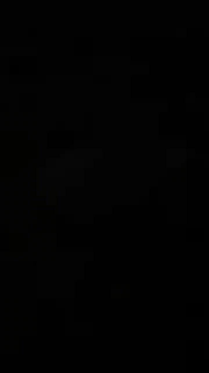 Bukit yang lagi viral di Karangasem.
Motor bisa naik sampai atas tapi harus sangat berhati hati karena jalannya kecil dan sempit.
Jangan bua