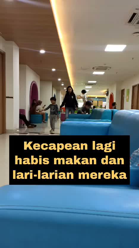 Ada yang kecapean habis lari-larian.
#RCTIPlus #HOTrctiplus #Duokembar #Kembarlakilaki #fyp #fypシ #fypシ゚viral 