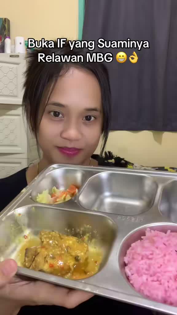 Today Makan Jatah MBG paksu 😬