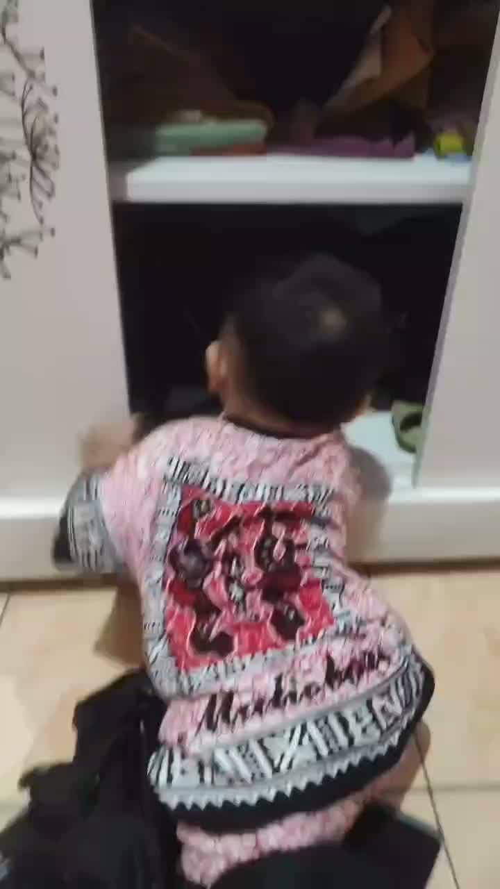 Sekalinya aktif berantakin lemari #fyp #foryou #RCTIPlus #HOTrctiplus #trending #cutebaby #masamasanewborn