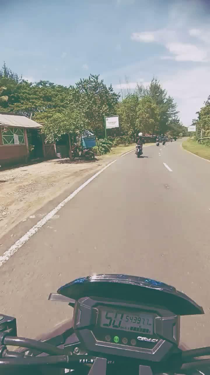 jalan menuju pantai wonogoro malang selatan.. #pantaiwonogoro  #pantai  #touring  #malangselatan 