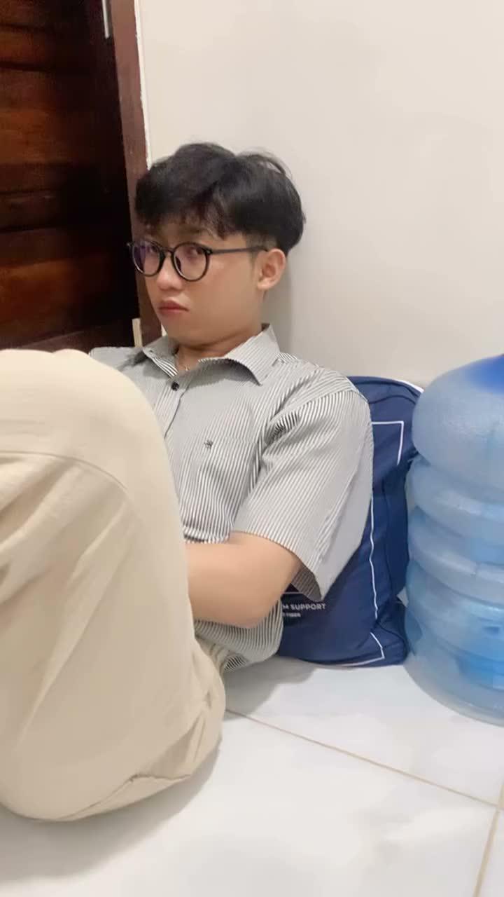 Hujan jadi gagal malam mingguan:(