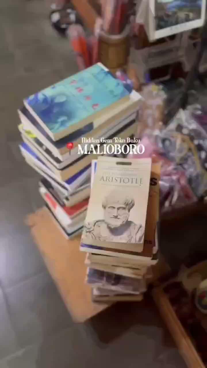 Hidden Gem di Malioboro: Toko Ini Simpan Harta Karun Bung Hatta #recomended #reviewtempatliburan #tempatliburanternyaman #ExploreJogja #Jogj