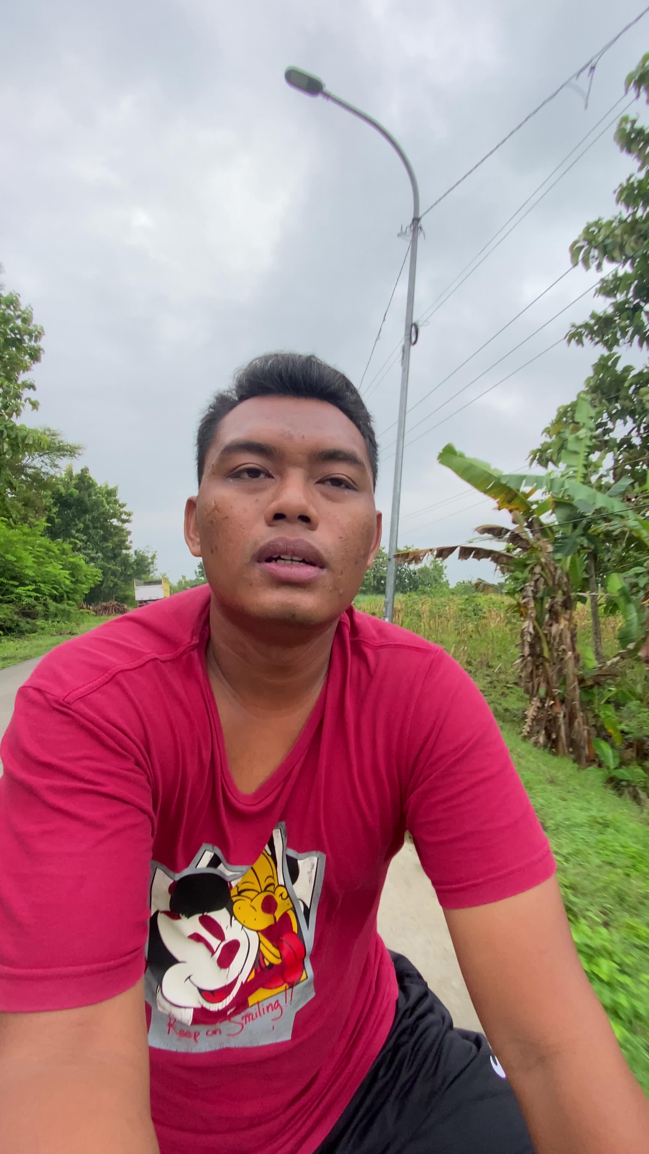 Olahraga ndisek lurrr #olahraga #sepeda #pagi #desaku #tambakrejo #bojonegoro 