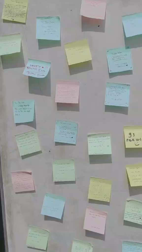 Terimakasih anak² shaleh shalehah ☺️☺️☺️ Berkah untuk kalian semuanya 🤲🏻🤲🏻🤲🏻 Hari guru yang spesial ini sangat berkesan, saya sangat tersanj