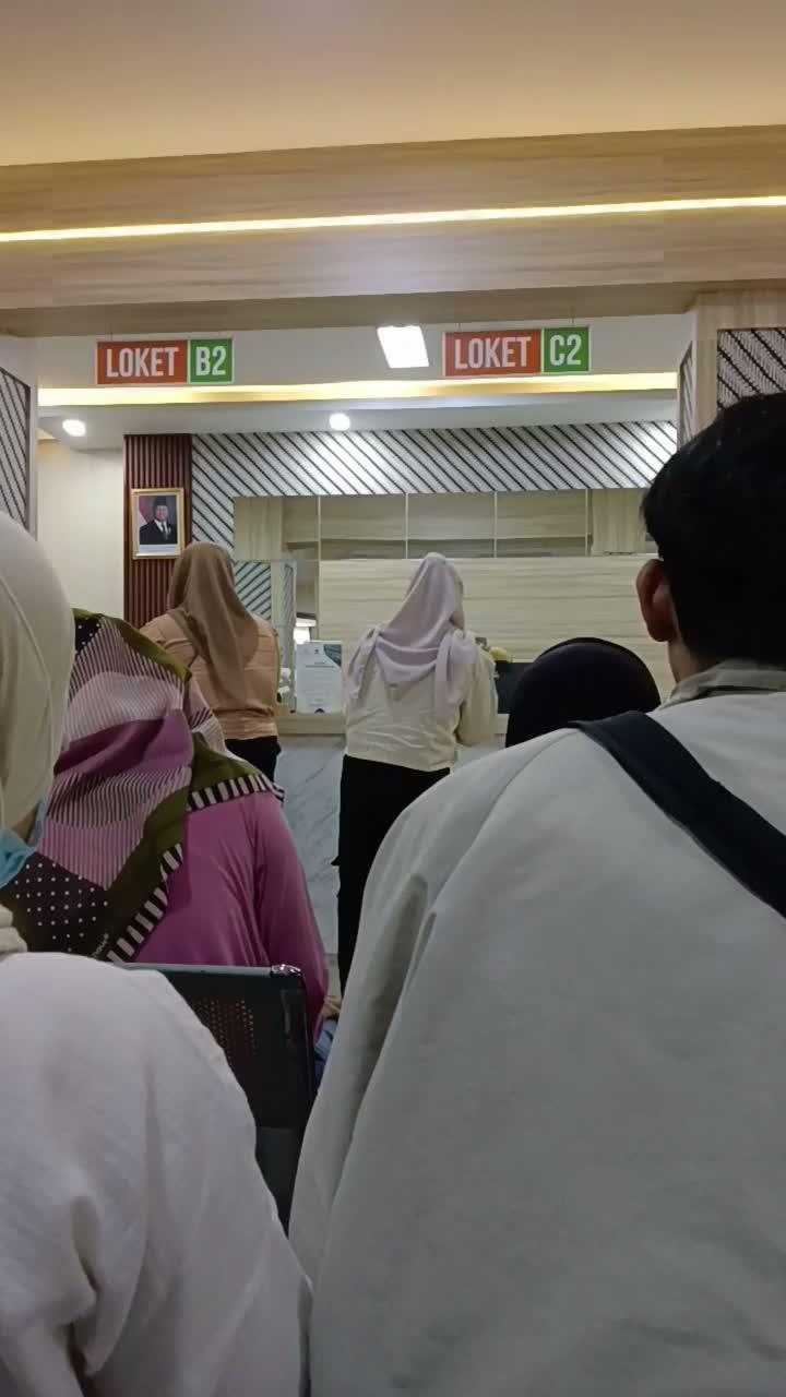 ngantri nya banyak banget  #short  #HOTrctiplus  #RCTIPlus  #fyp 