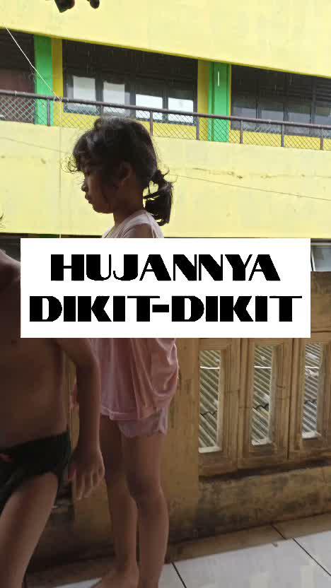 Hanya Gerimis.
#RCTIPlus #HOTrctiplus #Duniaanakanak #Edukasianak #Videoanakanak #Videobermain #fyp #fypシ #fypシ゚viral 