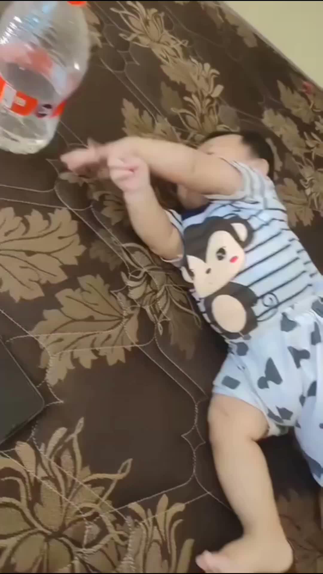 Belajar Miring sampai tengkurap #part1 #fyp #foryou #RCTIPlus #HOTrctiplus #trending #singing #masamasanewborn 