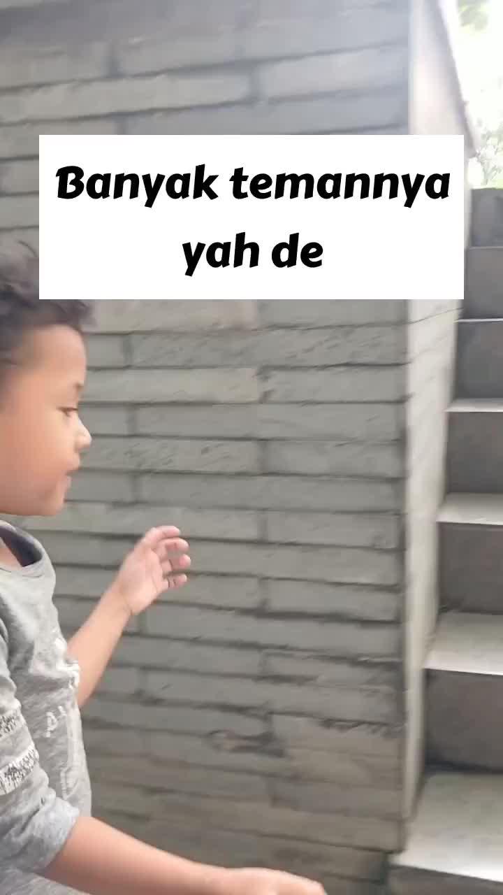 Dede suka mutar mutar Kolam.
#RCTIPlus #HOTrctiplus #Duniaanakanak #Edukasianak #Videoanakanak #fyp #fypシ #fypシ゚viral 