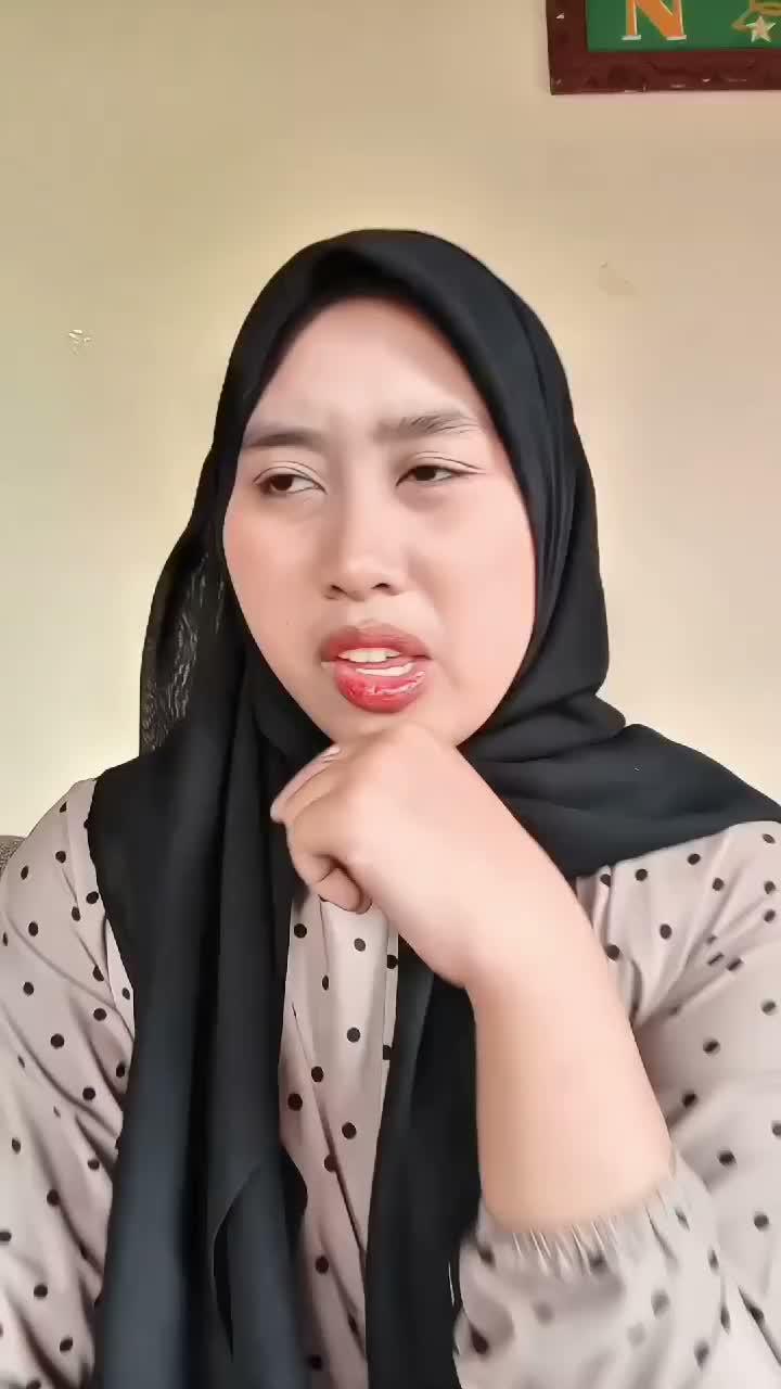 Coba ini itu tapi permasalahan kulitmu belum ilang juga? coba deh konsultasi aja sama professional di bidangnya di halodoc lewat layanan Hal