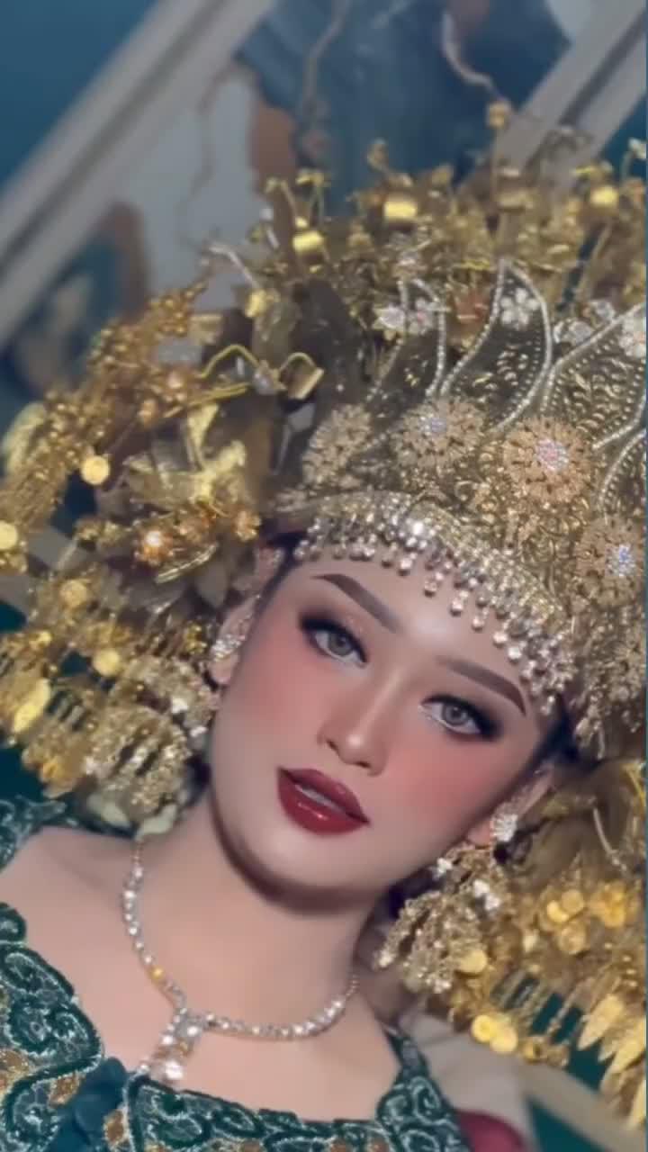 Lancar selalu jobku , rias pengantin modern 