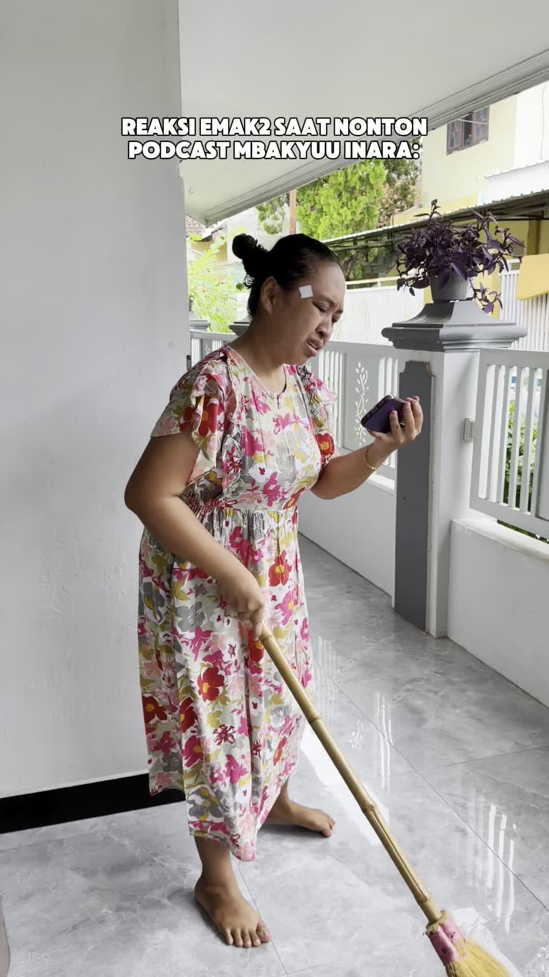 lah dia yang ngomong aku yang malu