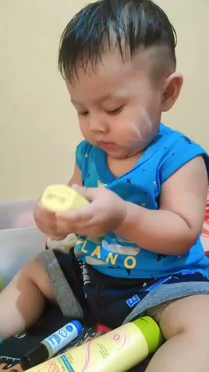 Segernya abis mandi #fyp #foryou #RCTIPlus #HOTrctiplus #trending #cutebaby #masamasanewborn