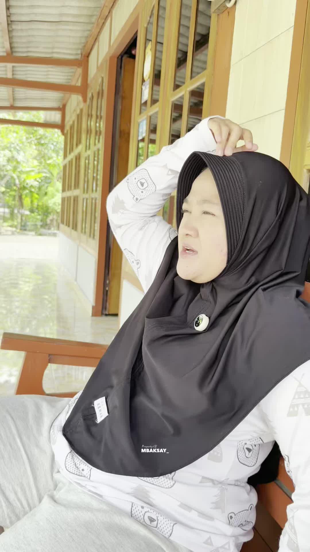 Rekomendasi Parfum dari scarlett ini wanginya awet banget #parfum #parfumviral #parfumscarlett #scarletvelvetrouge