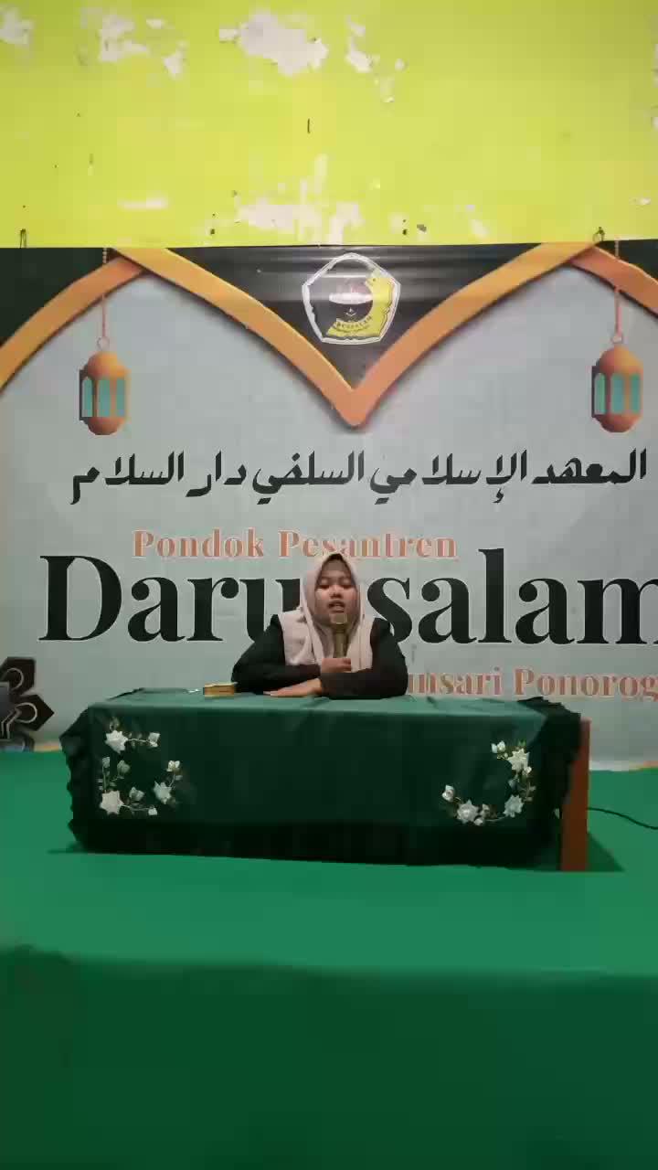 geser ke Ujian muhafadzoh Al Imrithi, saudari Fida dari Bojonegoro, semoga bermanfaat dunia dan di akhirat, aminn