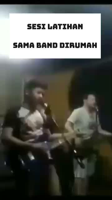 Sesi Latihan dengan Band diRumah.
#RCTIPlus #HOTrctiplus #Covermusik #VideoMusik #hitmusik #fyp #fypシ #fypシ゚viral 