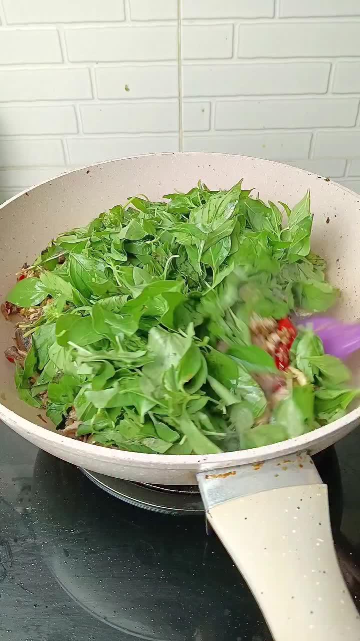 IKAN SUWIR KEMANGI BIKIN NAMBAH NASI TERUS