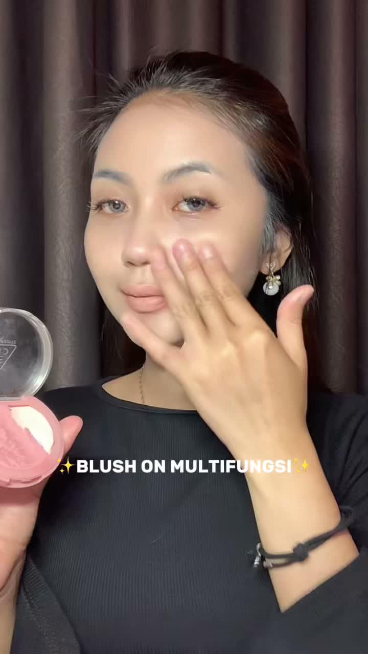 Multifungsi bangettt iniii✨🤍✨ #blushon #beauty #makeup #chikaaprlaa #22012026