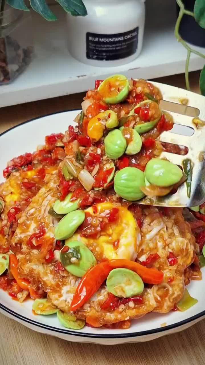 MENU MASAKAN RUMAHAN SIMPLE
“Sambal Telur Pete”
#Cooking #inspiration #Menumasakanrumahan #Tips #Trik #Idejualan #ummuhusna