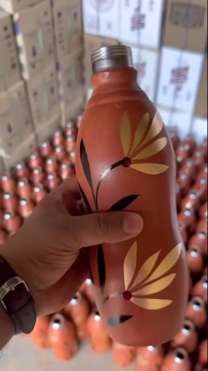 Baru Tahu! Tanah Liat Bisa Jadi Tumbler Secantik Ini ?