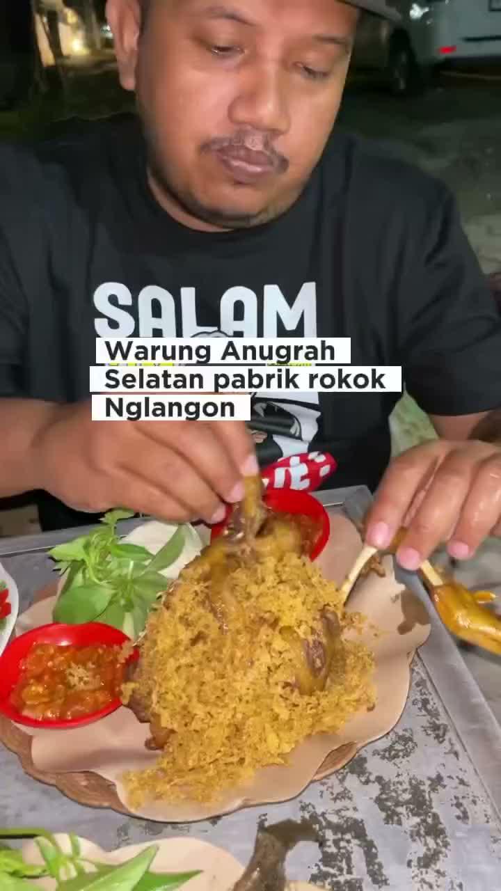 Warung anugerah deket pabrik, enak pooll #HOTrctiplus 