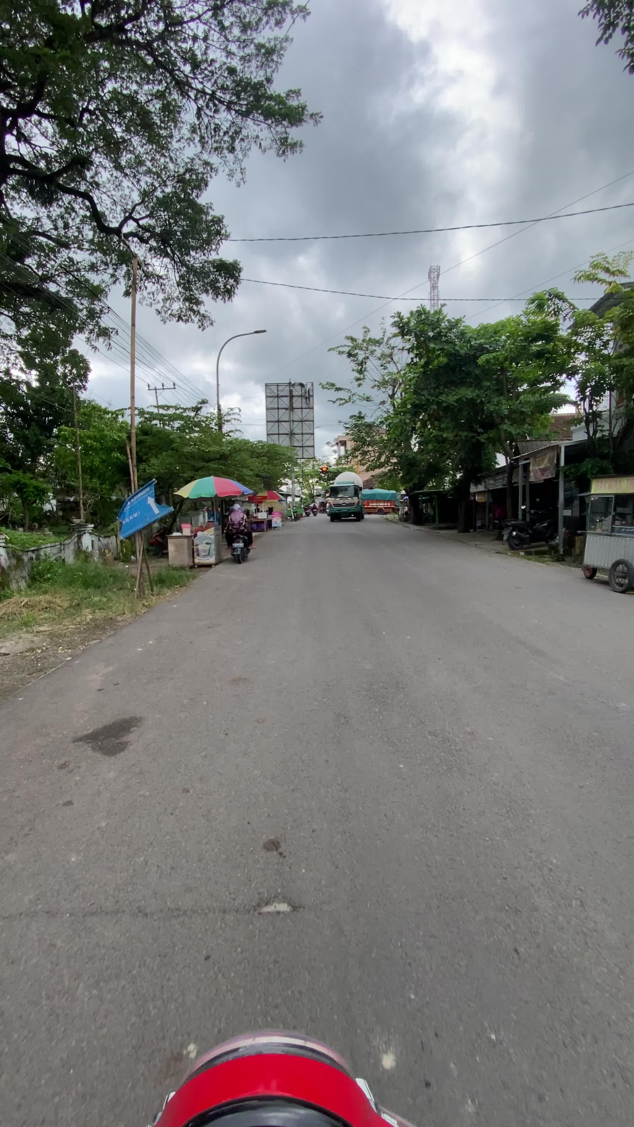 Kondisi pasar Taji sepi lurrr #pasar #taji #tambakrejo #desaku #bojonegoro 