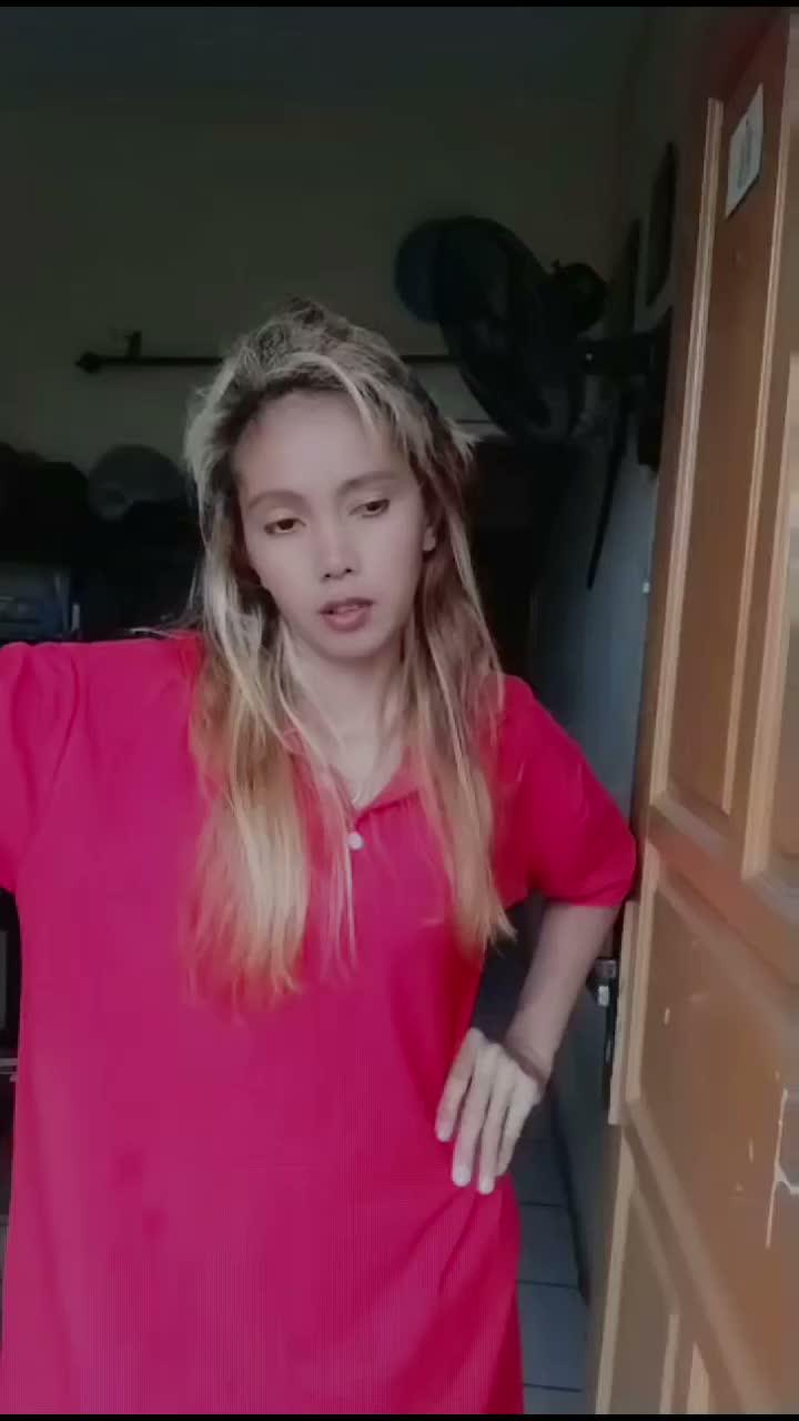 sambil ngintipin hujan  midio dulu aahh