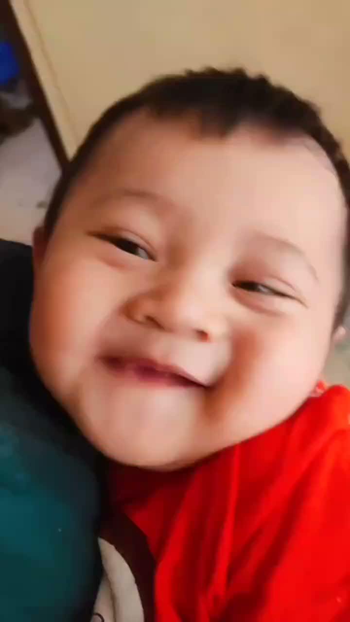 Ketawanya renyah banget #fyp #foryou #RCTIPlus #HOTrctiplus #trending #cutebaby #masamasanewborn