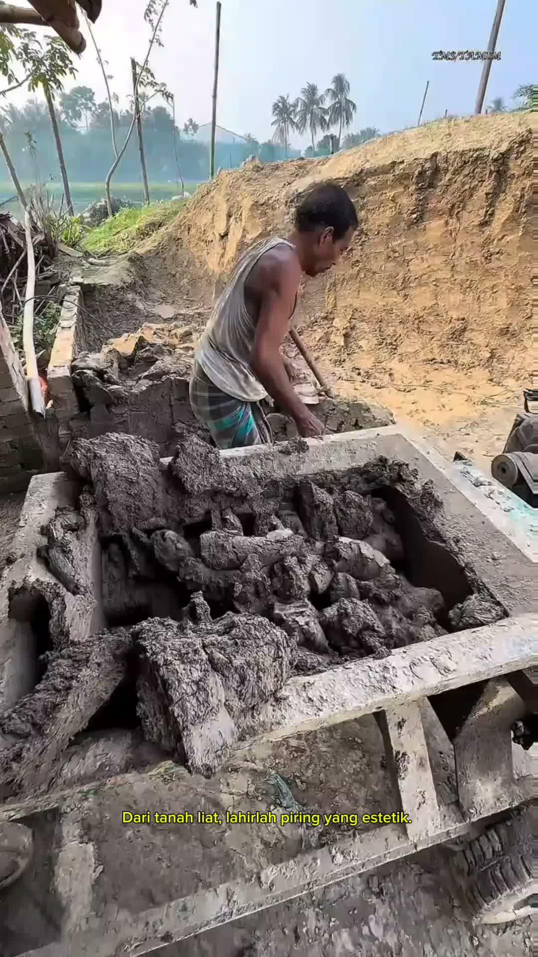 Piring Estetik Buatan Tangan