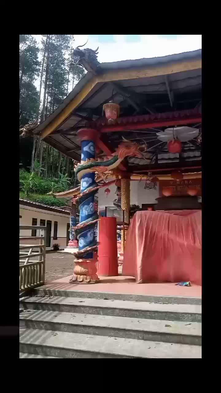 #Vihara Dewi kwan im ...