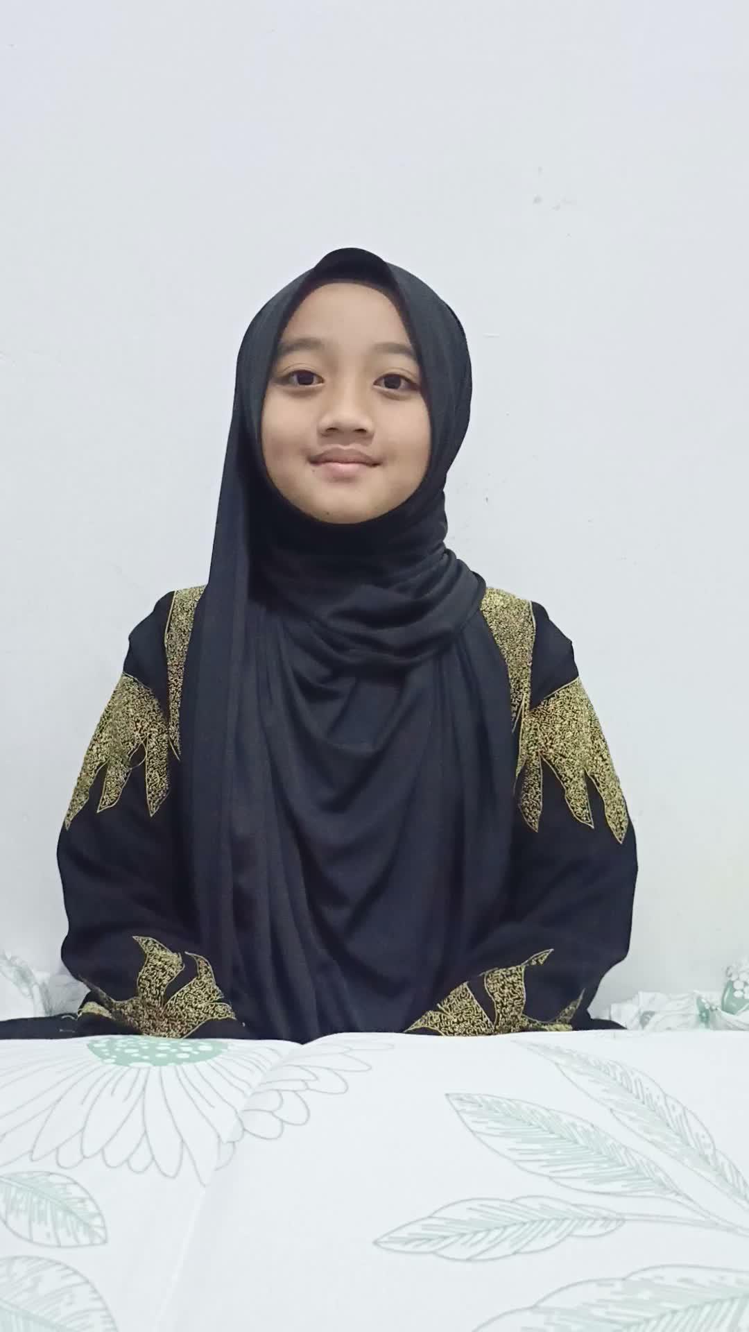 HAFIZ2027 JUNAIDATUS SA'ADATUL QUDSY KOTA MALANG USIA 10 TAHUN JUMLAH HAFALAN 16 JUZ