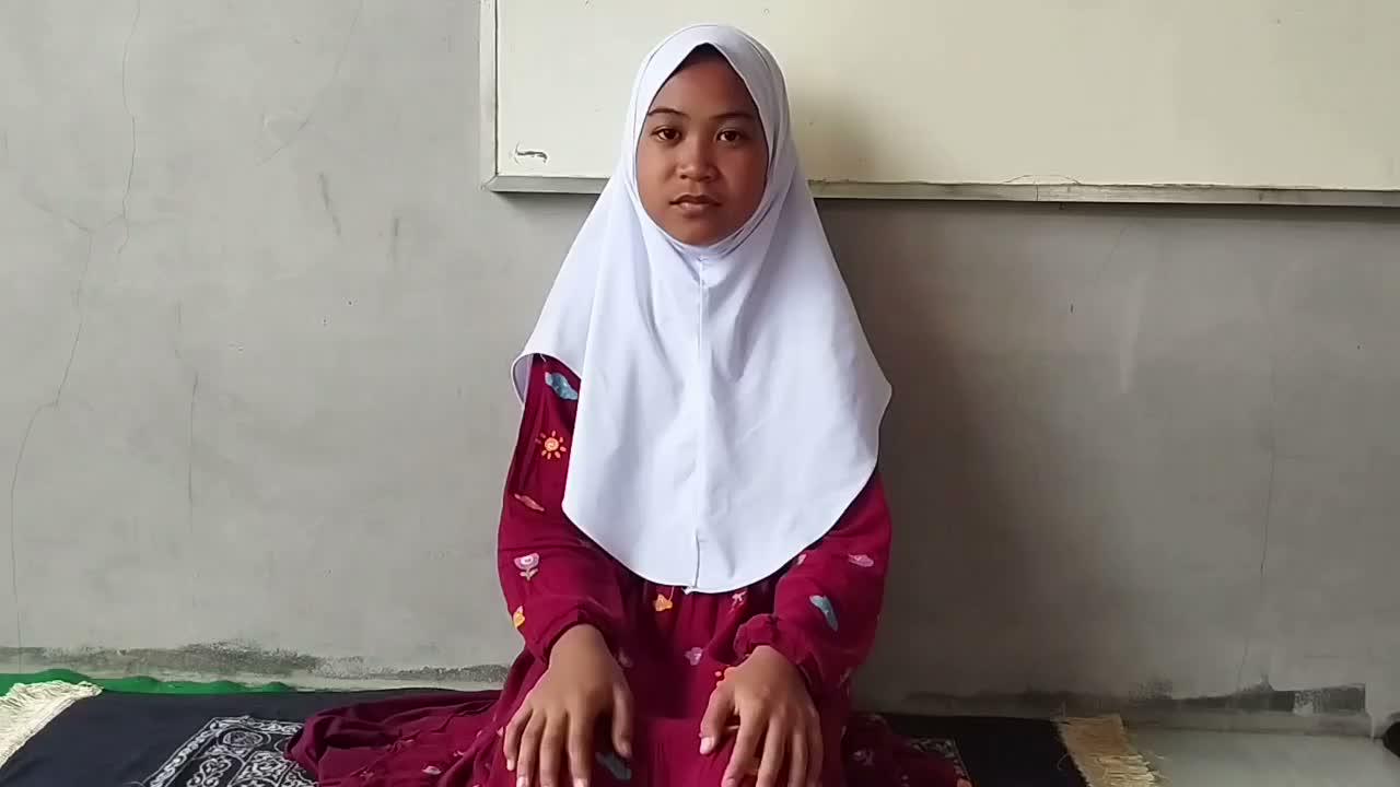 HAFIZ2027 KHUMAIDA NAJA MUBAROKAH KENDAL 10TH 4JUZ