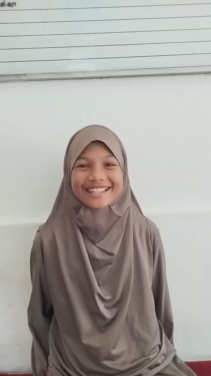 HAFIZH 2027
NAMA : YAYA PUTERI YOLIARSIH
JUMLAH HAFALAN : 3 JUZ
UMUR : 10 TAHUN
ASAL : PESISIR SELATAN, SUMATERA BARAT
#hafizindonesia2027
