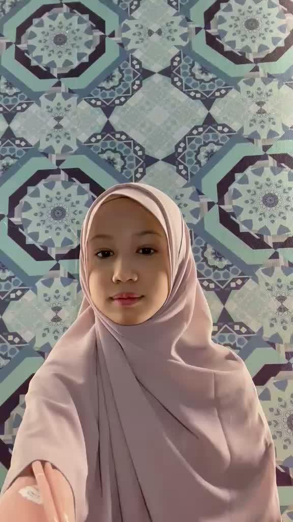  #hafiz2027 Nada salsabila, Banjarmasin Kalimantan selatan ,11 tahun, jumlah hafalan 4 juz. juz 30,29,01,02 #Hafizindonesia2027 