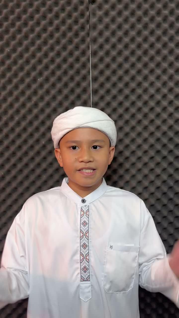 HAFIZ2027 NAUFAL IHSAN IBRAHIM KOTA JAMBI USIA 11 TAHUN JUMLAH HAFALAN 30 JUZ 