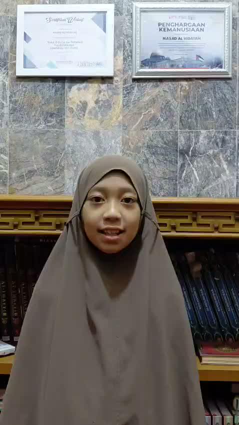 HAFIZ2027 ANANDA QUEENA HAFIZAH PADANG 11 TAHUN 6 JUZ