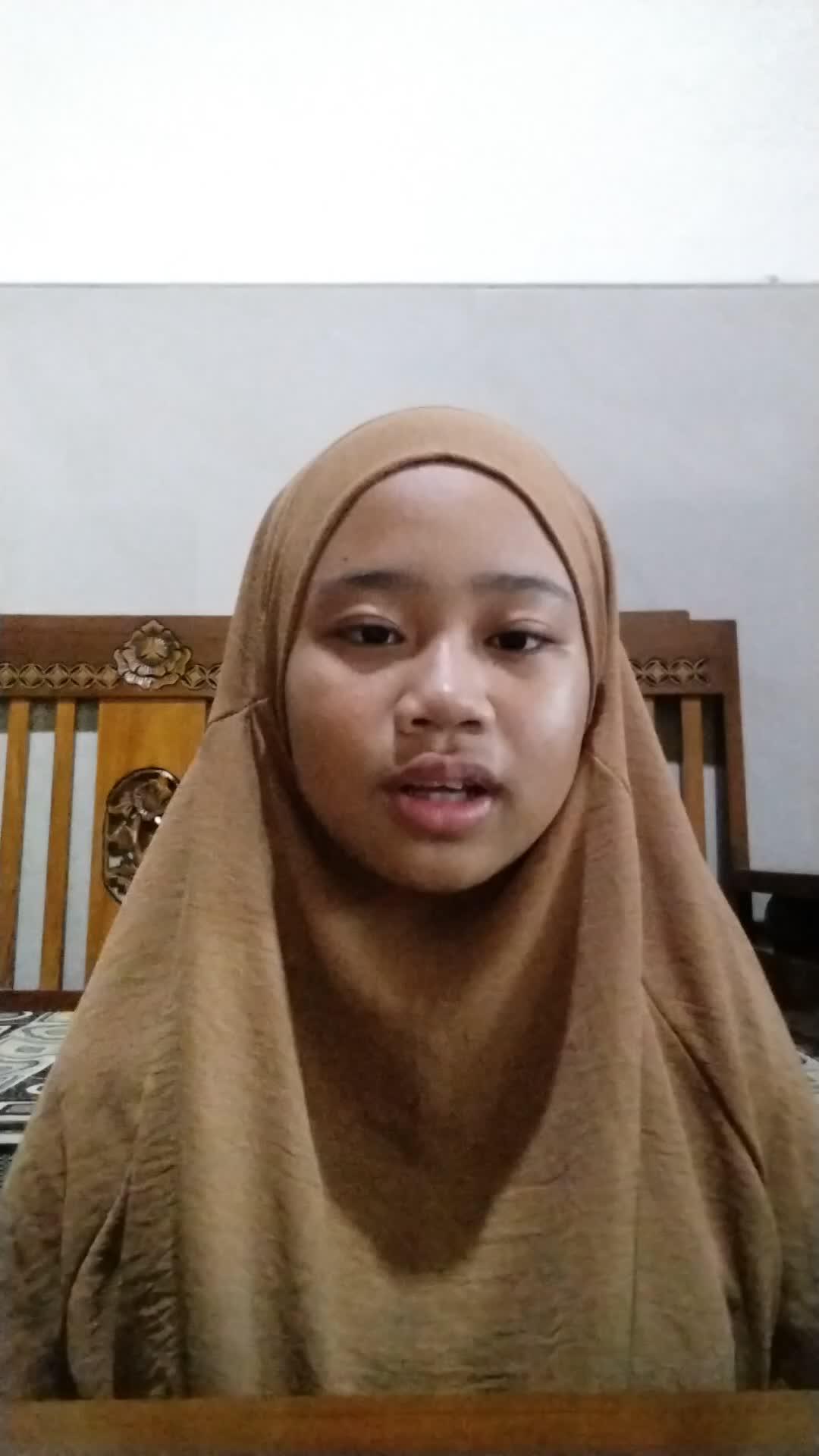 HAFIZ2027 AISYAH AFIQAH NOVELINA SURABAYA 12 TAHUN HAFALAN 5 JUZ 