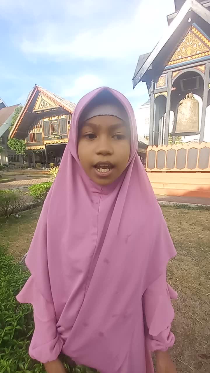 HAFIZ2027 HAFSHAH QANITA BANDA ACEH 10 TAHUN HAFALAN 3 JUZ