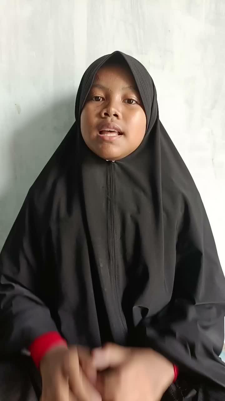 Hafiz Indonesia, Talita Azka Aulia, umur 11 tahun asal Pariaman Sumatera Barat
hafalan 4 juz
