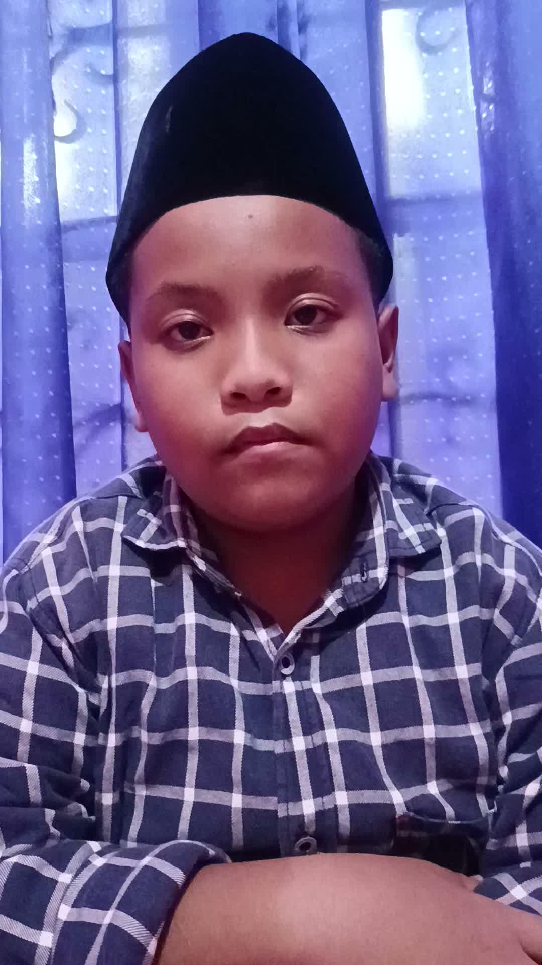 HAFIZ2027 SYAKIB ZAYYAN TAOPIK TASIKMALAYA 11 TAHUN 3 JUZ


Saya lahir di Bogor, namun sekarang saya ikut tinggal bersama Ayah saya di Tasik