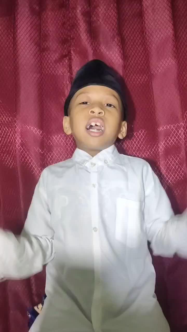 HAFIZ2027 AHMAD MAGHFUR ARROSYIDI KOTA KEDIRI 8 TAHUN 3 JUZ