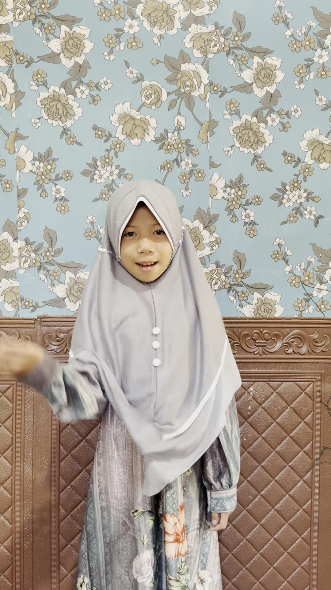 HAFIZ2027_ADIBA SYAKILA RAMADANI_BENER MERIAH_8TAHUN_7JUZ  